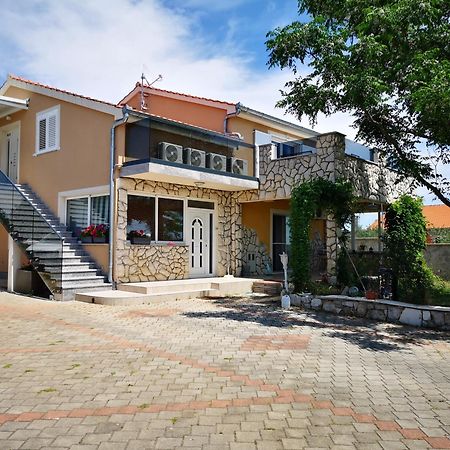 Apartman Chiara Galovac  Стая снимка