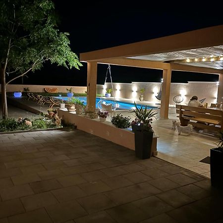 Apartman Chiara Galovac  Екстериор снимка