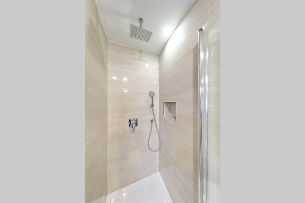 Apartman Chiara Galovac  Екстериор снимка