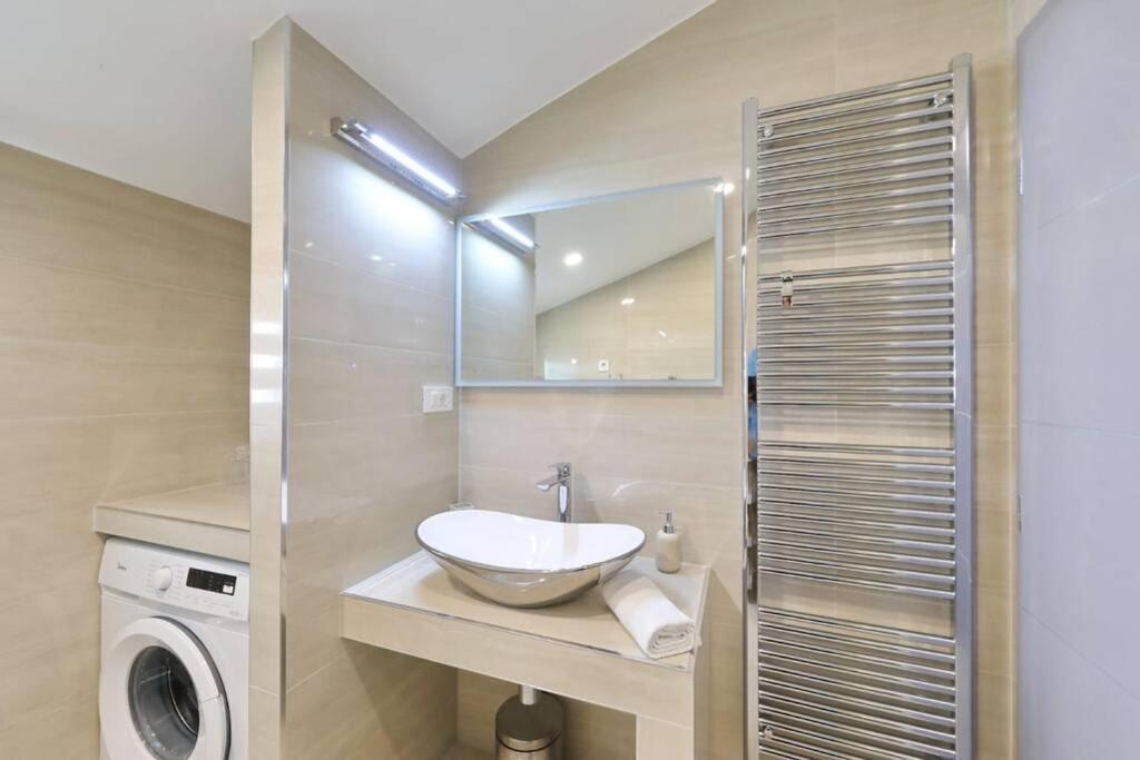 Apartman Chiara Galovac  Екстериор снимка