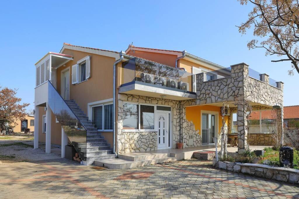 Apartman Chiara Galovac  Екстериор снимка